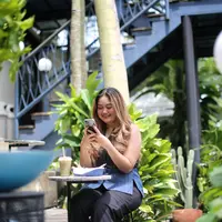 12 Arah Karier Terbaik Tiap Zodiak agar Bahagia di 2026./Copyright Fimela/Adrian Putra