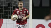 3. Melvin Platje (Bali United) - Platje menjadi pemain terpenting Bali United di laga Shopee Liga 1. Penyerang berusia 31 tahun ini adalah top scorer klub untuk sementara ini. (Bola.com/Yoppy Renato)