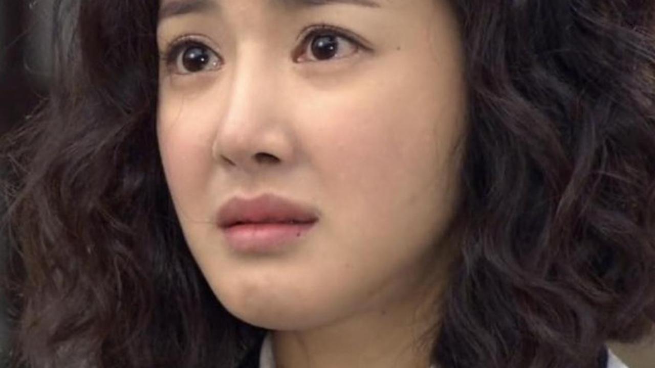 Lee Si-young