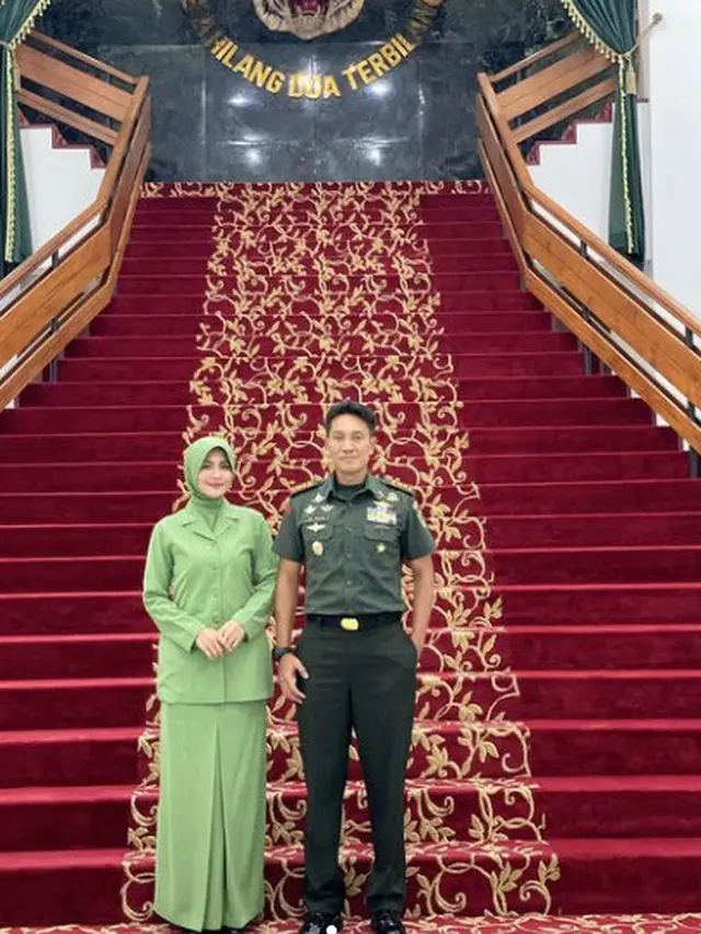 Fakta Menarik Nur Wahyudi Suami Juliana Moechtar yang Kini Jadi Komandan Kopassus, Pernah Bertugas di Lebanon