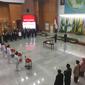Mendagri Tito Karnavian melantik lima penjabat (Pj) gubernur di Gedung Kemendagri, Jakarta. (Liputan6.com/Muhammad Radityo Priyasmoro)
