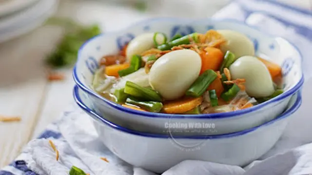 Menu Maksi: Sup Telur Puyuh nan Bergizi