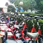 Dengan harga sewa Rp 50 ribu per jam, fasilitas sewa sepeda digemari anak-anak yang berkunjung ke Taman Mini Indonesia Indah.