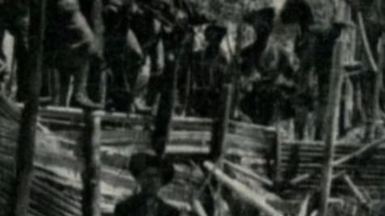 Setelah kegagalan pertama, Belanda kembali merapatkan barisannya pada serangan kedua, 9 Desember 1873 di bawah pimpinan Jan van Swieten.