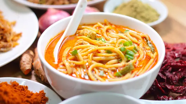 mi kuah kari kare pedas