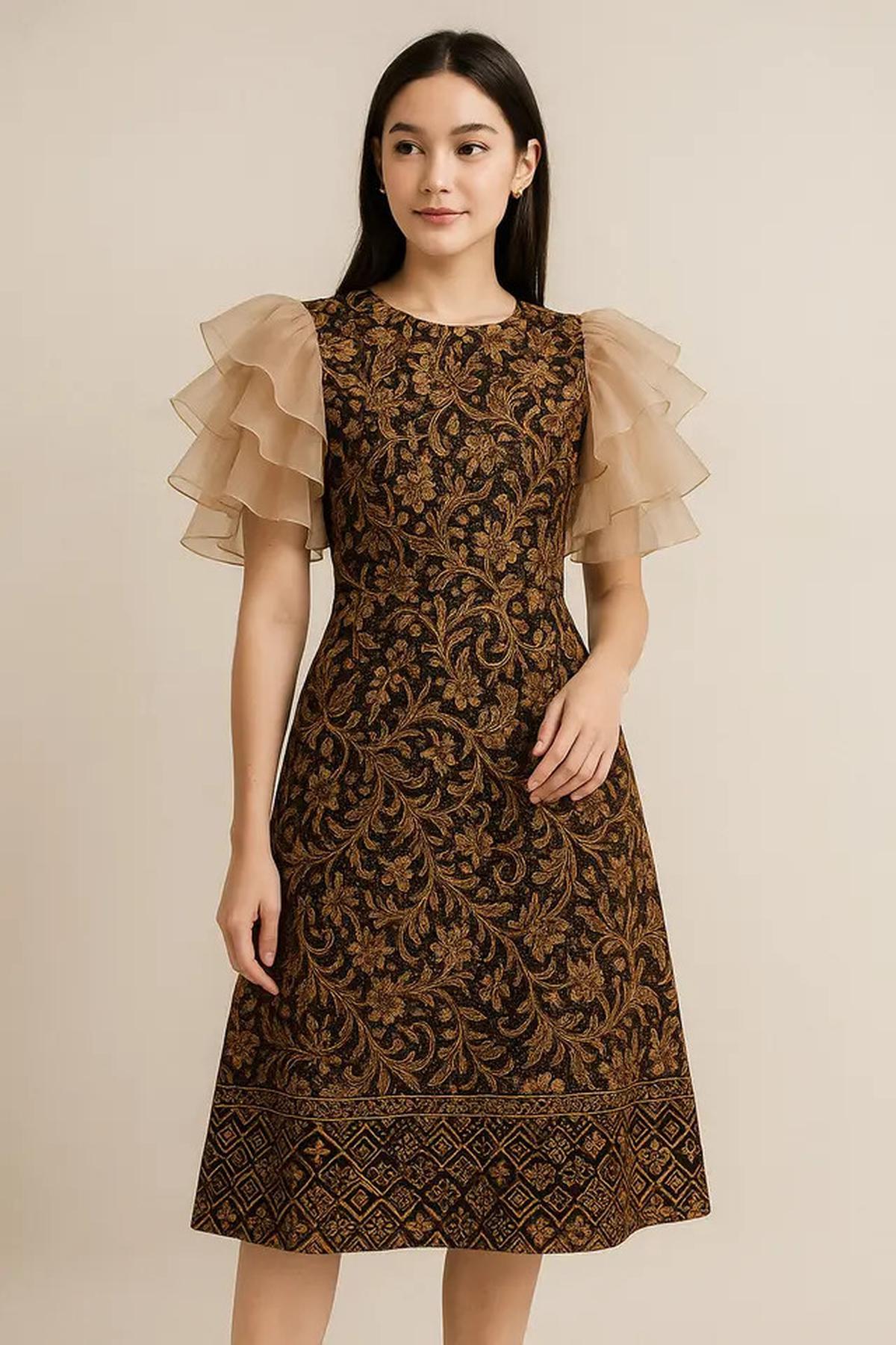 7 Model Dress Batik Kombinasi Lengan Organza, Klasik dengan Sentuhan Modern