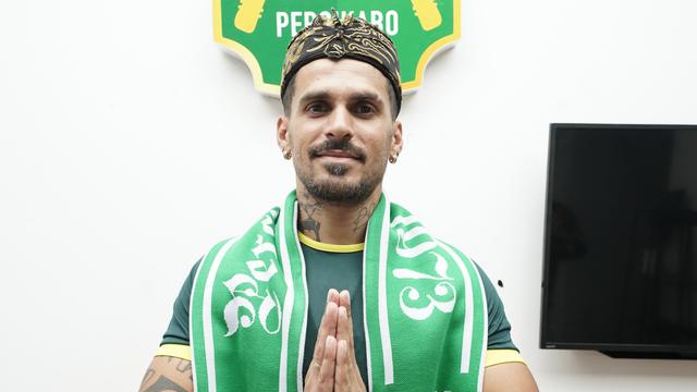 Pedro Joao Oliveira Santos, Persikabo 1973