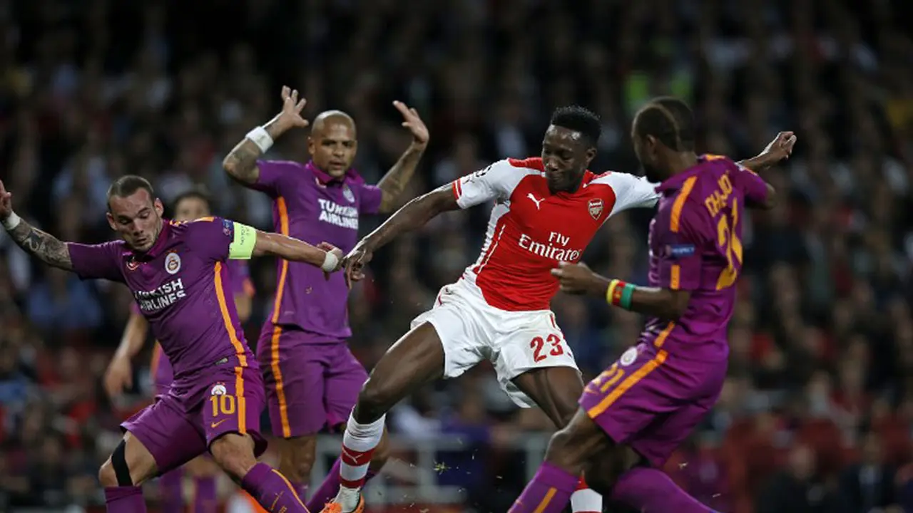 Hattrick Wellbeck Bungkam Galatasaray