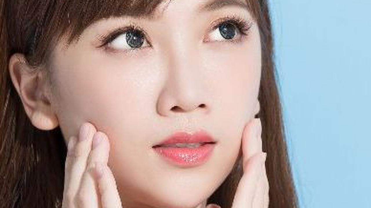 Bahan-bahan berikut ini bisa Anda jadikan masker agar wajah Anda terlihat bersih dan putih.