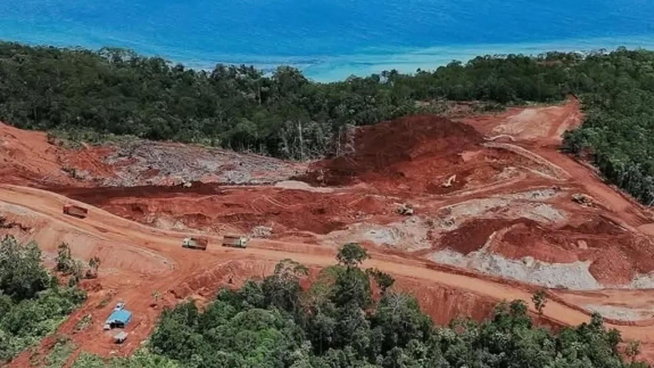 Tegas, Bahlil Ungkap PT Gag Nikel Bukan Bagian Kawasan Geopark Raja Ampat