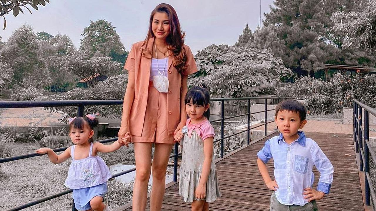 Ibu Tiga Anak