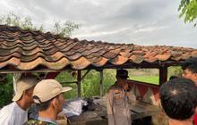 Polres Karawang Selidiki Penemuan Mayat Wanita Misterius di Pos Ronda