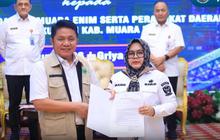 Usai Edison Jadi Tersangka Korupsi, Sumarni Resmi Menjabat Plt Bupati Muara Enim