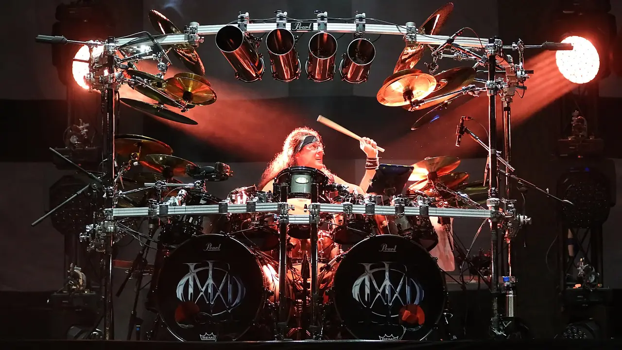 [Bintang] Dream Theater