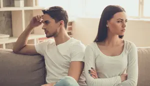 9 Tanda Pasangan Selingkuh, Waspadai Perubahan Sikap dan Kebiasaan