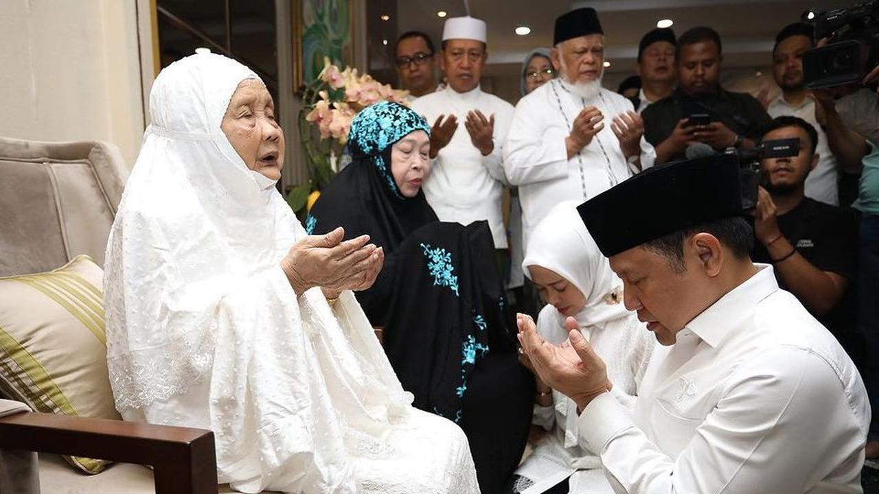 Sempat Tak Boleh Berpolitik