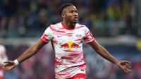 Christopher Nkunku. Gelandang serang asal Prancis berusia 25 tahun yang tengah menjalani musim ketigaya bersama RB Leipzig ini kini berbanderol 55 juta euro, naik dari sebelumnya yang hanya 47 juta euro. Bersama RB Leipzig musim ini ia telah mencetak 15 gol di semua ajang. (AFP/Ronny Hartmann)