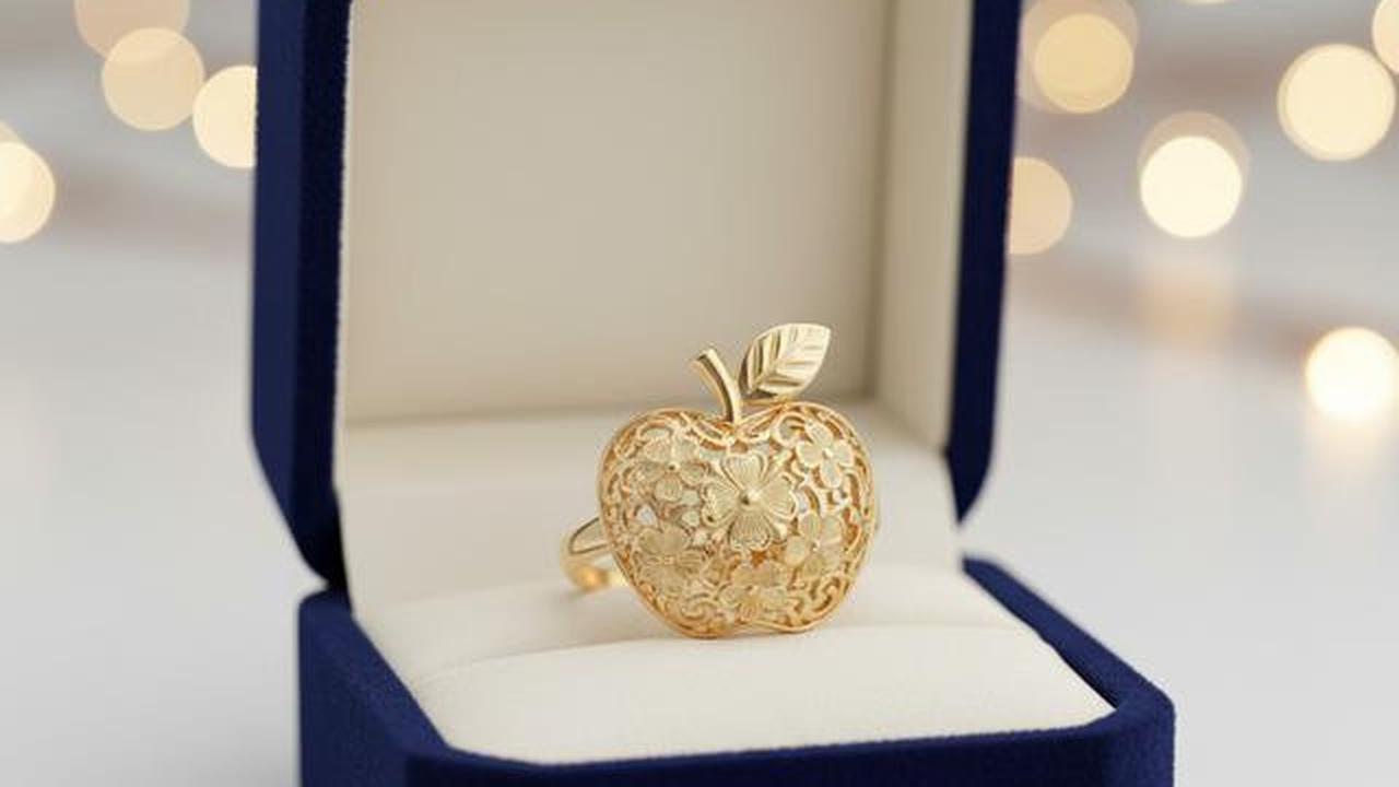 7 Model Cincin Emas Apel 2025, dari Simpel Elegan hingga Mewah
