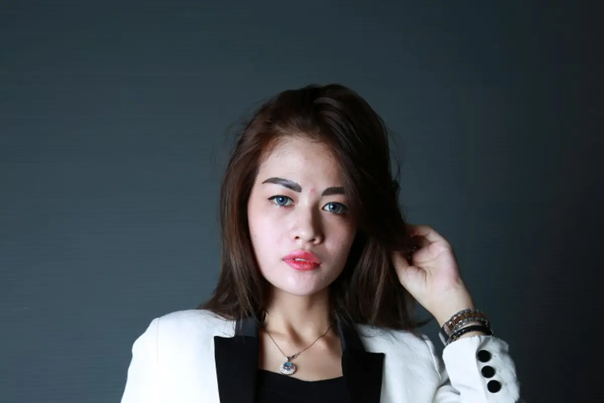 [Bintang] Hesty Klepek Klepek