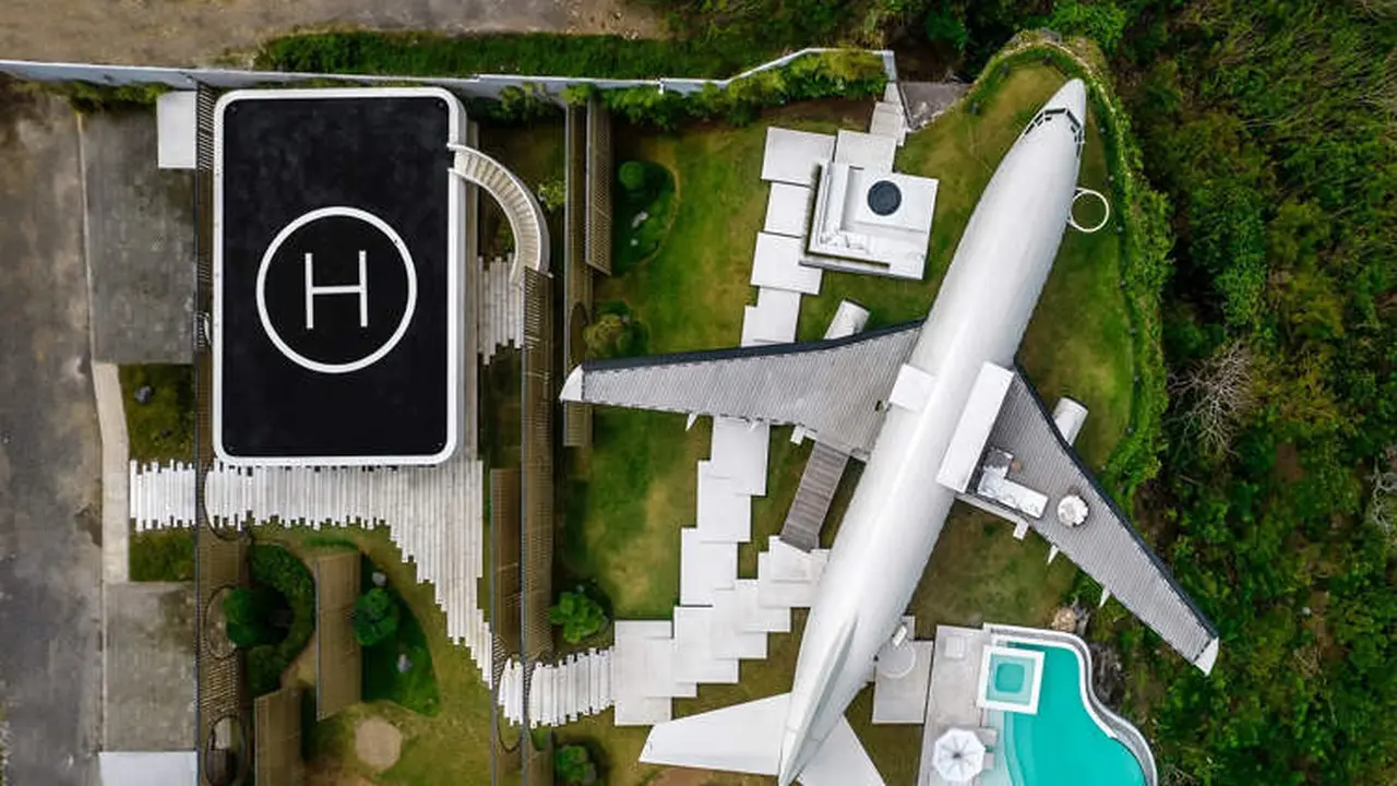 Kreatif, Developer Ini Mengubah Boeing 737 Menjadi Villa yang Luar Biasa