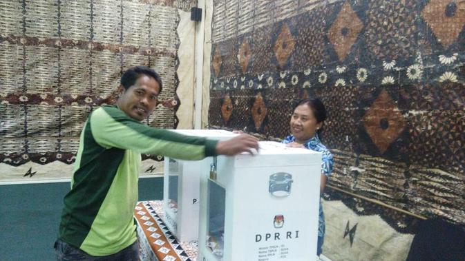 Agar seluruh WNI yang ada di Fiji bisa menyalurkan hak pilih mereka, PPLN Fiji rela menjemput ABK yang sedang berada di tengah laut. (KBRI Suva)