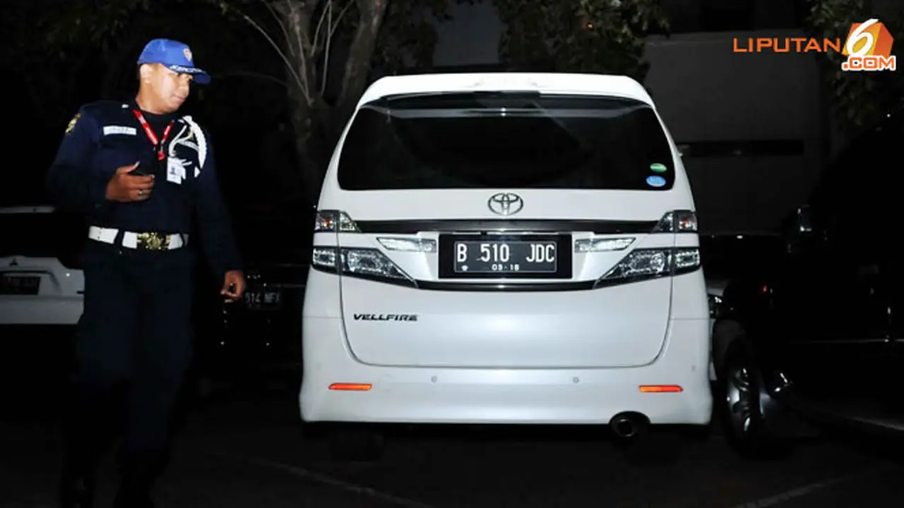 vellfire-wawan-140212c.jpg