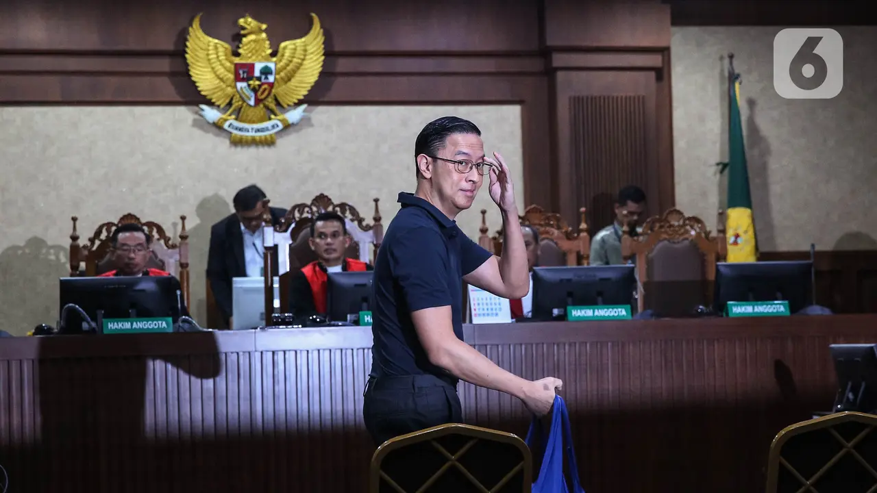 Thomas Lembong Jalani Sidang Pembacaan Dakwaan
