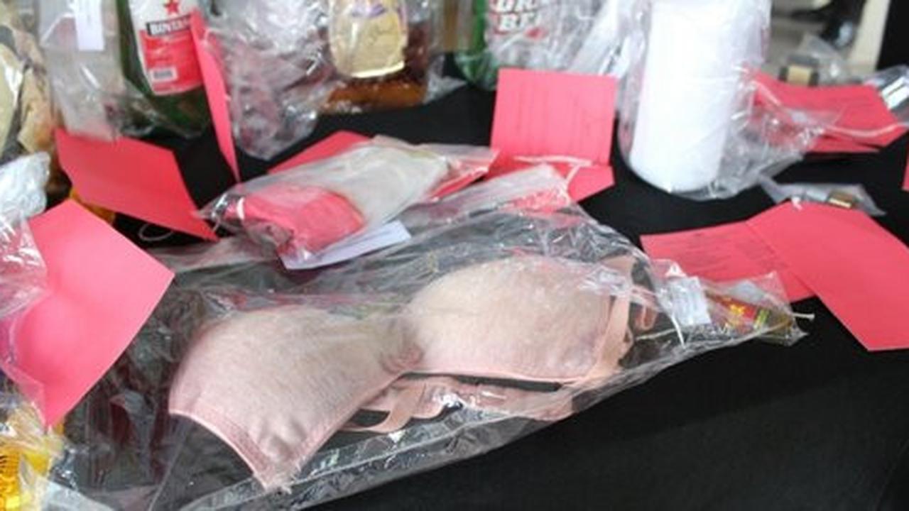 Gama juga sering melakukan kekerasan seksual terhadap AS
