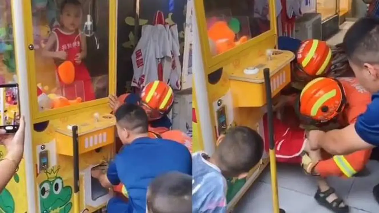 Viral, Momen Bocah Terjebak di Mesin Capit Boneka Ini Nyeleneh, Bikin Heran