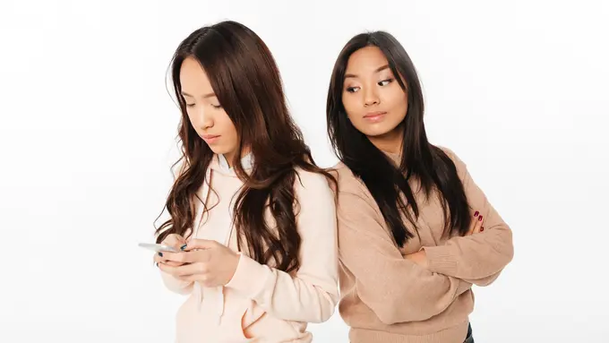 Punya Banyak Teman Tapi Nguras Energi? Friendship Fatigue Bisa Jadi Alasannya! (photo by freepik.com)