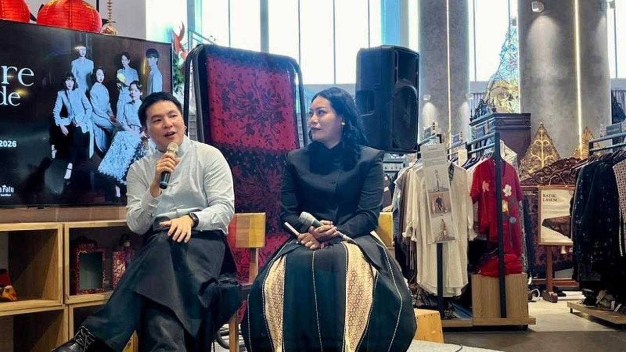 Wilsen Willim Rancang Busana Imlek Fleksibel, Bisa Dipakai Sepanjang Tahun