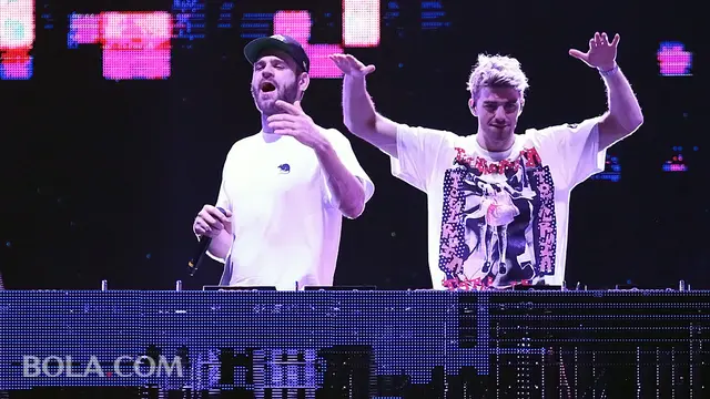 The Chainsmokers