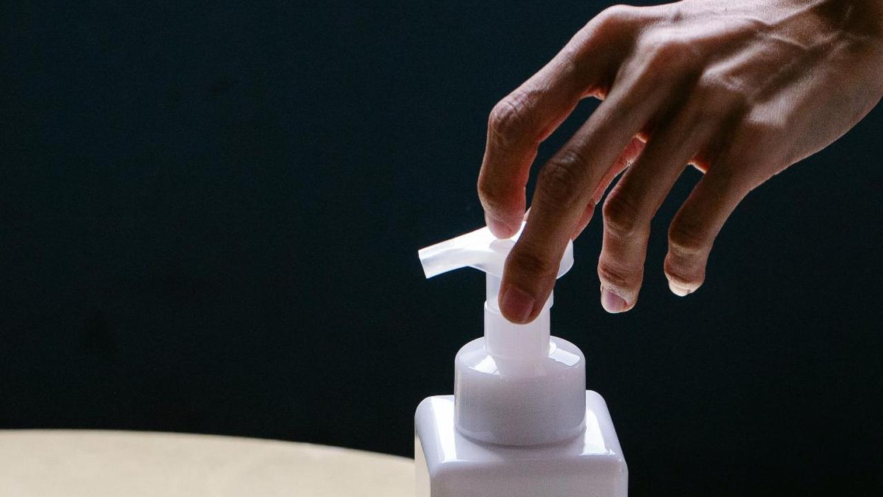 <b>Gunakan Sabun dengan Kandungan Antiseptik Jika Mengalami Masalah Bau Badan<br></b>
