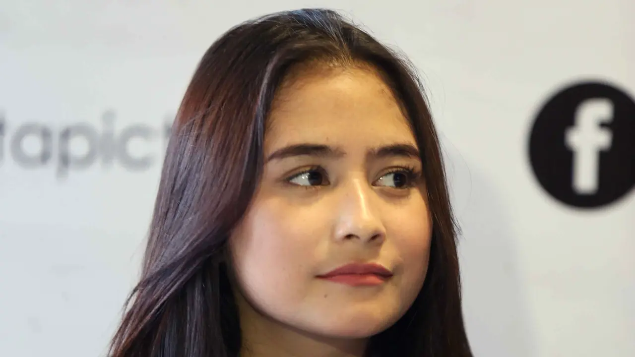 Prilly Latuconsina