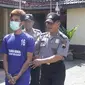 Polres Cilacap menetapkan YN sebagai tersangka pencabulan dan persetubuhan di bawah umur. (Foto: Liputan6.com/Polsek Kalikajar/Muhamad Ridlo)