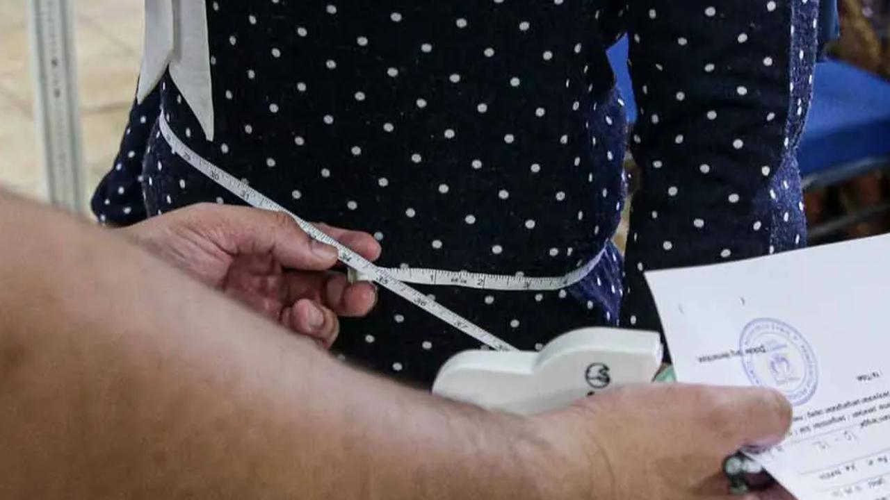 Atas dasar tersebut, KPU RI mewajibkan pemeriksaan kesehatan agar kondis para calon petugas KPPS dapat diketahui.