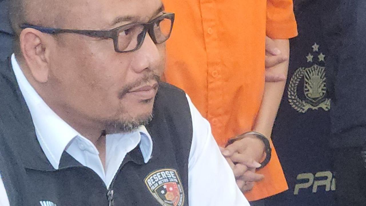 Berbaju Tahanan, Pembunuh Anak Tamara Diam dan Tertunduk