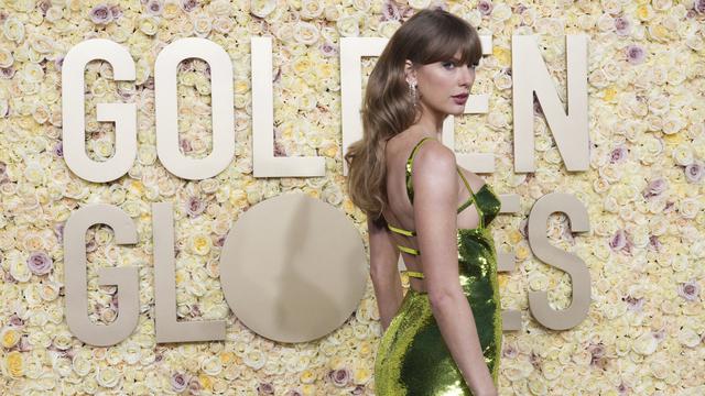 Taylor Swift di karpet merah Golden Globes
