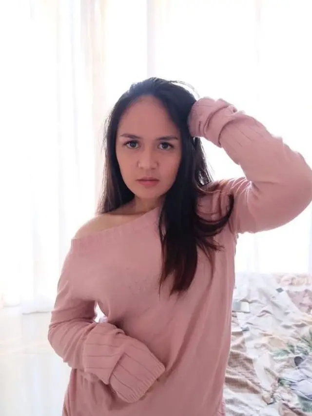 6 Potret Terbaru Chaca Mantan Istri Andika Eks Kangen Band