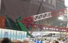 Crane timpa ratusan jemaah di Makkah, saat Jokowi mendarat di Jeddah