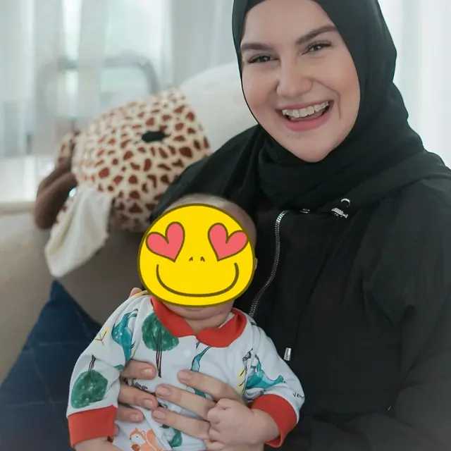 6 Potret Terbaru Irish Bella Tampil Pakai Behel, Ingin Hilangkan Gingsul