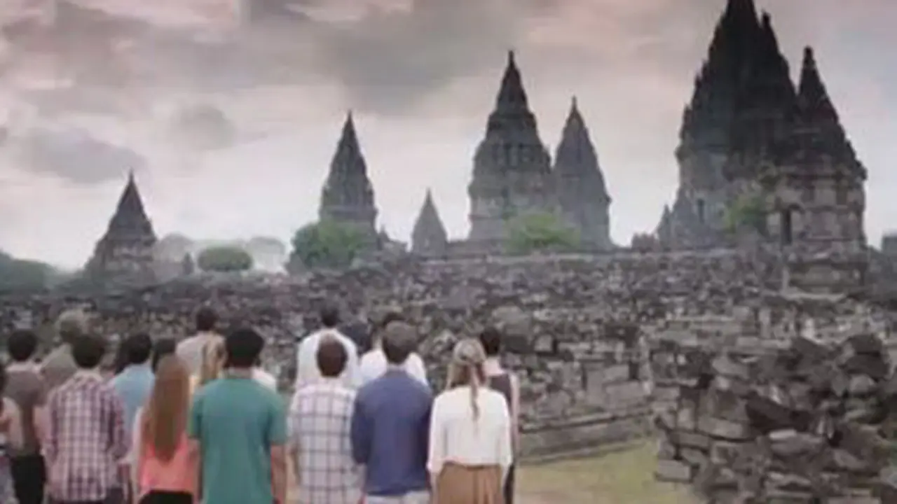 Sutradara The Philosophers Terkesan Keindahan Alam Indonesia