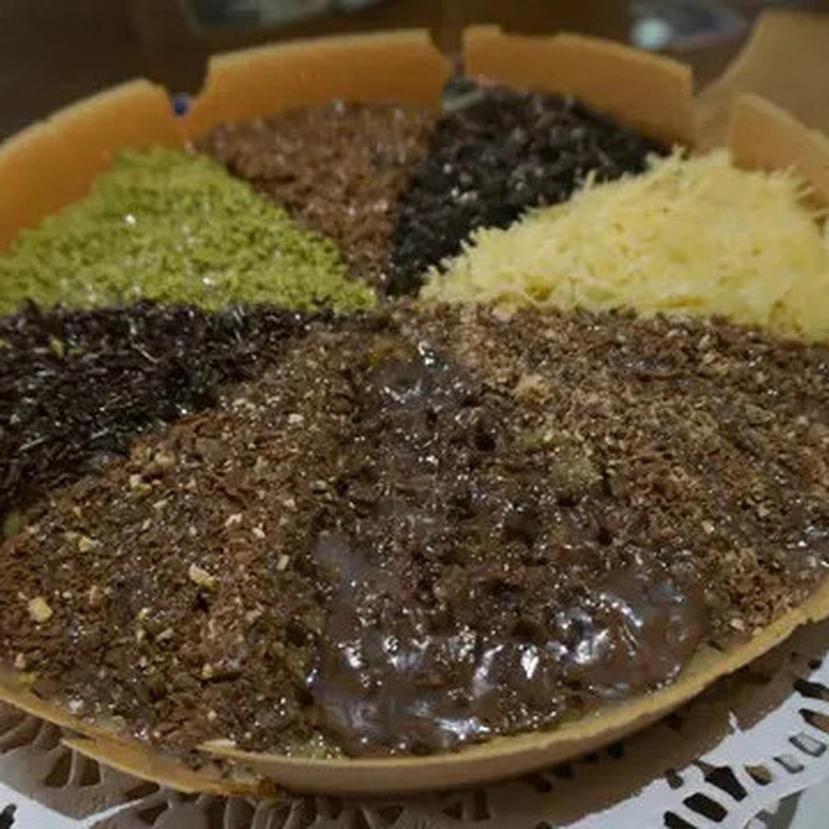 Cara Membuat Martabak Lipat Mini Teflon, Camilan Manis Praktis untuk Takjil Berbuka Puasa