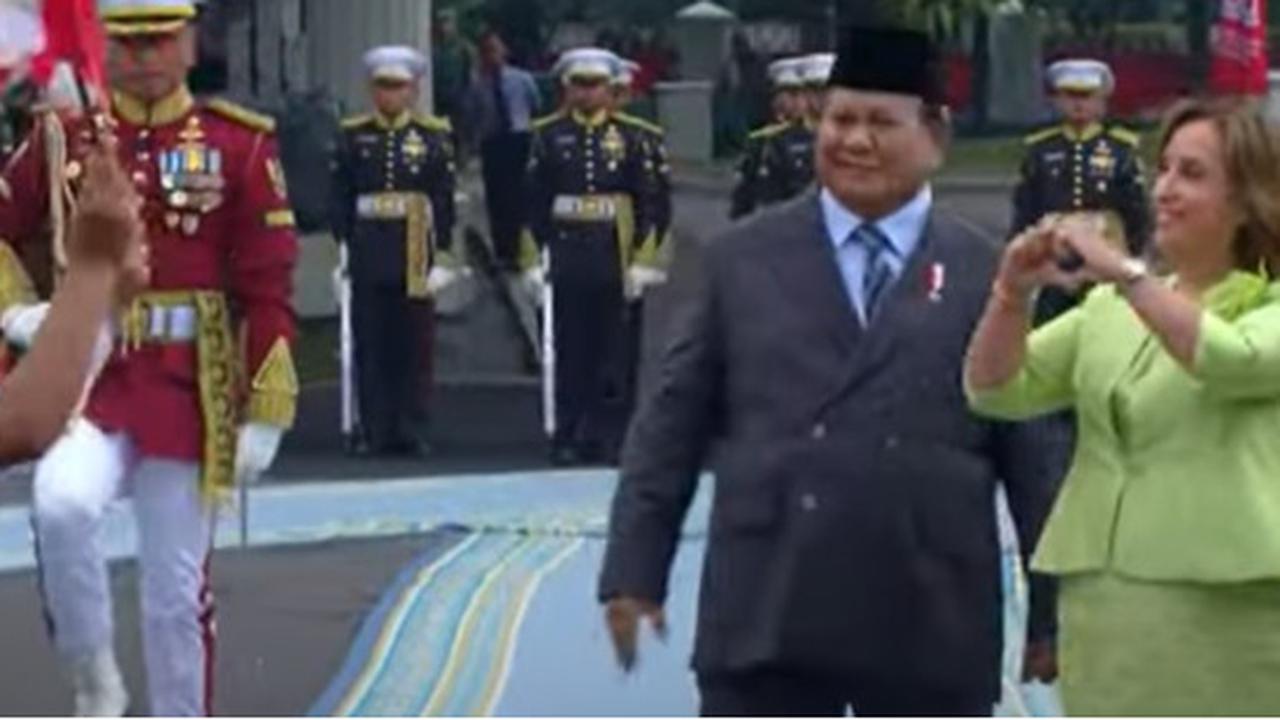 Presiden Peru Bikin Gemas di Istana, Prabowo Balas Senyum saat Anak SD Dapat Love