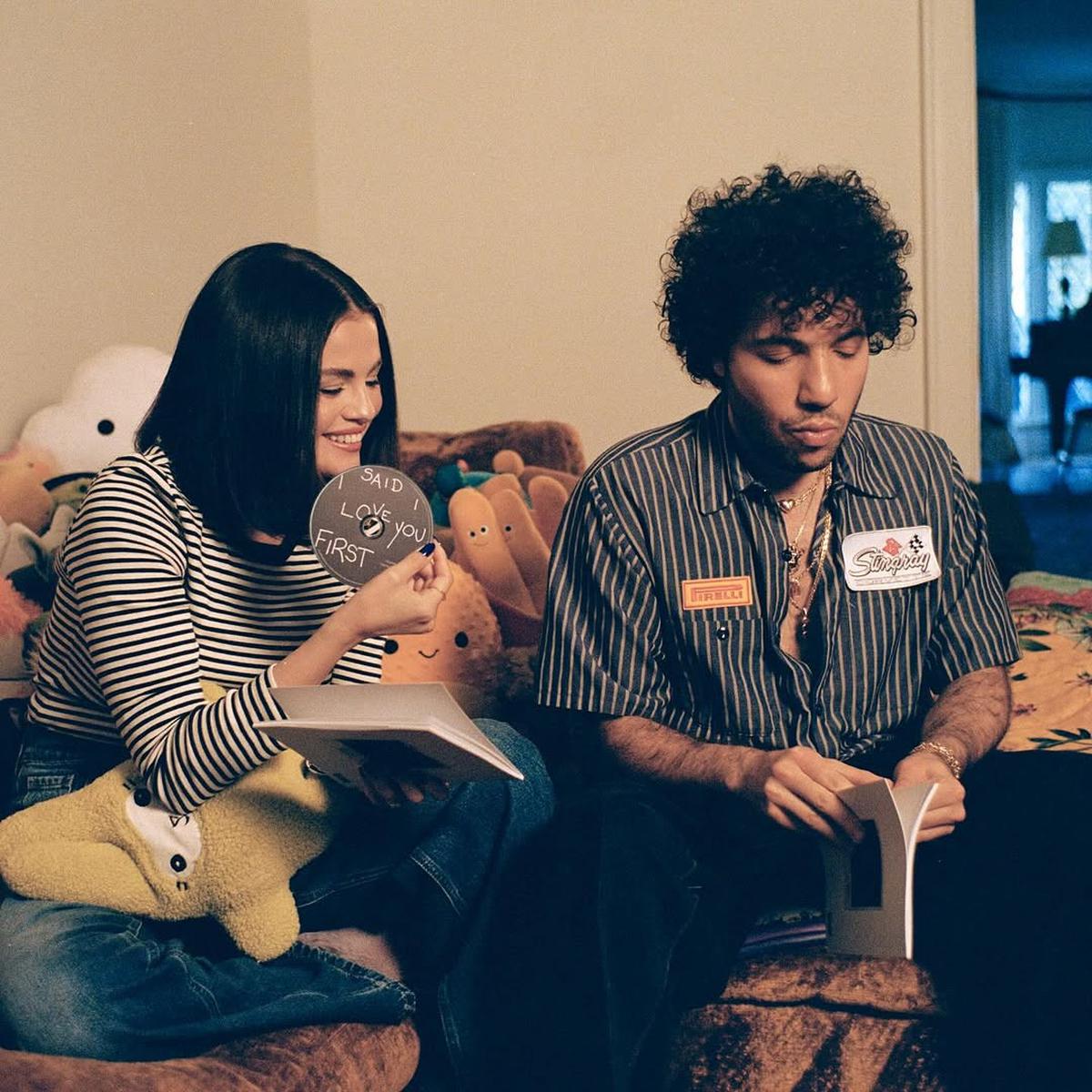 Selena Gomez Akan Rilis Album 'I Said Love You First', Ceritakan Perjalanan Cintanya dengan Benny Blanco