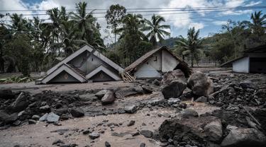 Dusun Kamar Kajang Tertimbun Material Gunung Semeru