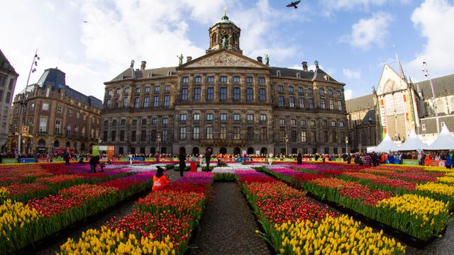 Mengenal Tuan Rumah Euro 2020 Amsterdam Destinasi Wisata Menarik Kuliner Hingga Akomodasi Piala Eropa Bola Com