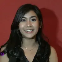 Sebulan yang lalu, Anisa Rahma berlibur ke Jepang. Ternyata, ia hadir di  acara Japanese Moslem Conference dan memberikan masukan kepada pemerintah Jepang soal wisata yang ada di Jepang.