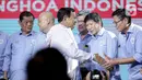 "Kami Aliansi Tionghoa Indonesia dengan ini menyatakan dukungan dan komitmen perjuangan bersama Prabowo-Gibran untuk menang sebagai calon presiden dan calon wakil presiden RI satu putaran menuju Indonesia Emas 2045," kata Koordinator Nasional Aliansi Tionghoa Indonesia, Anda Hakim, membacakan deklarasi. (Liputan6.com/Faizal Fanani)