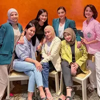 Tya Ariestya dan geng cendol (Instagram/tya_ariestya)